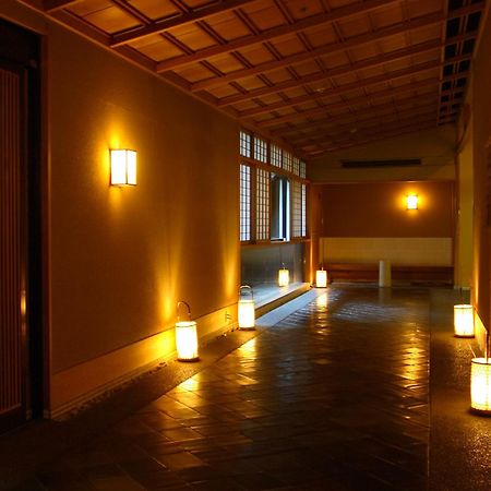Hotel Oku Yugawara Sansuirou Esterno foto