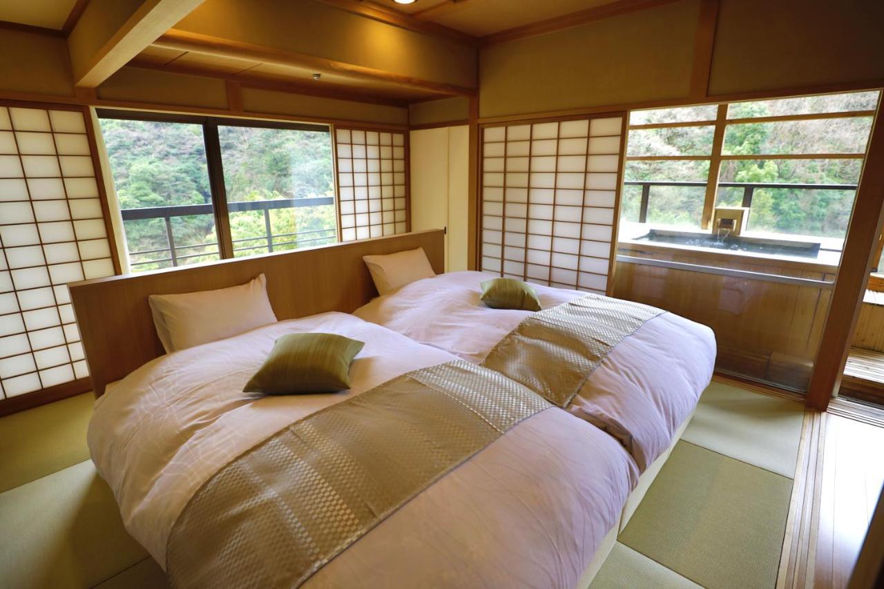 Hotel Oku Yugawara Sansuirou Esterno foto