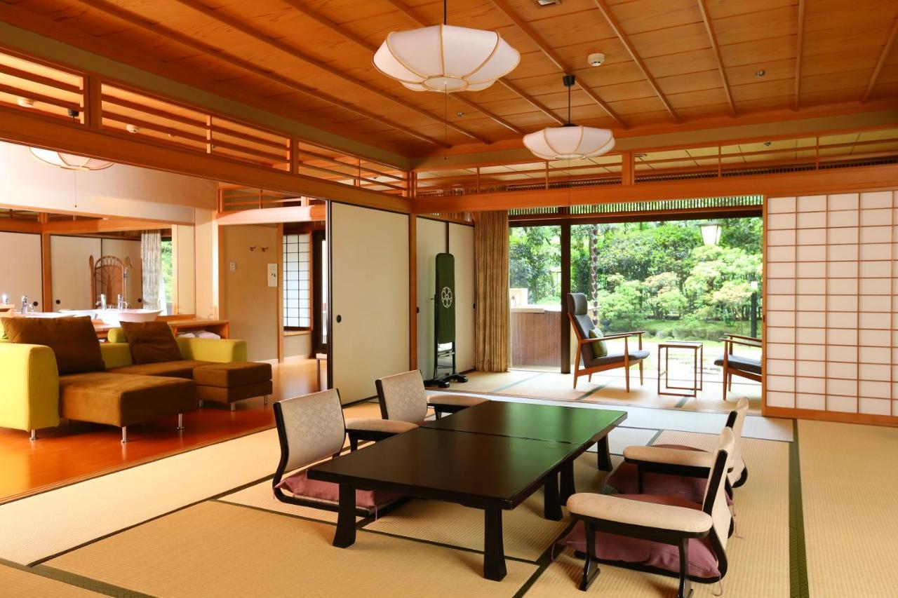 Hotel Oku Yugawara Sansuirou Esterno foto