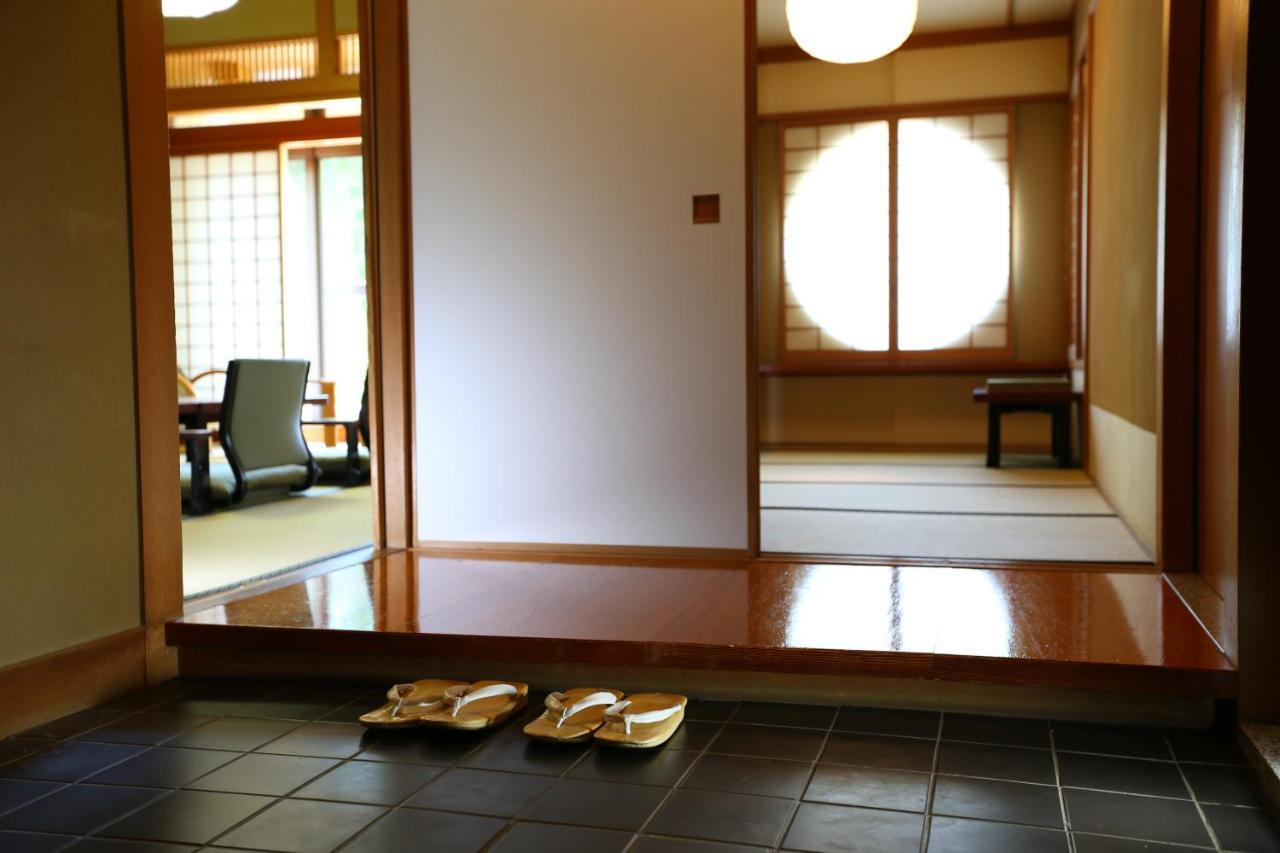 Hotel Oku Yugawara Sansuirou Esterno foto